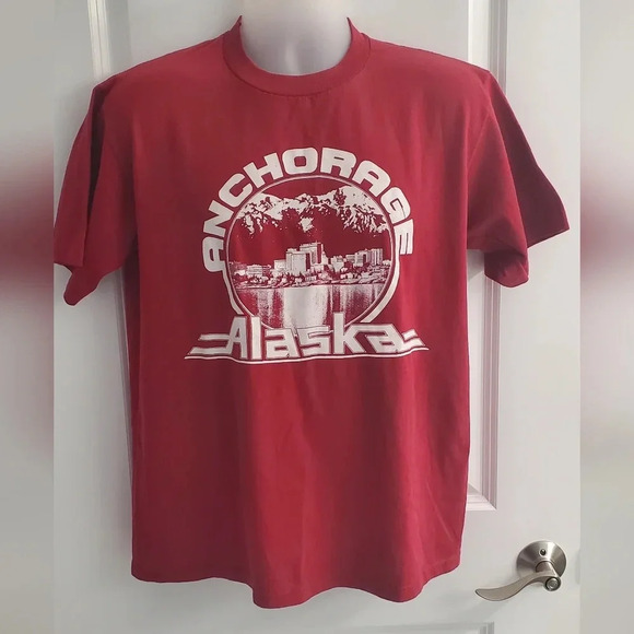 Vintage Anchorage Alaska T-Shirt - Picture 1 of 10